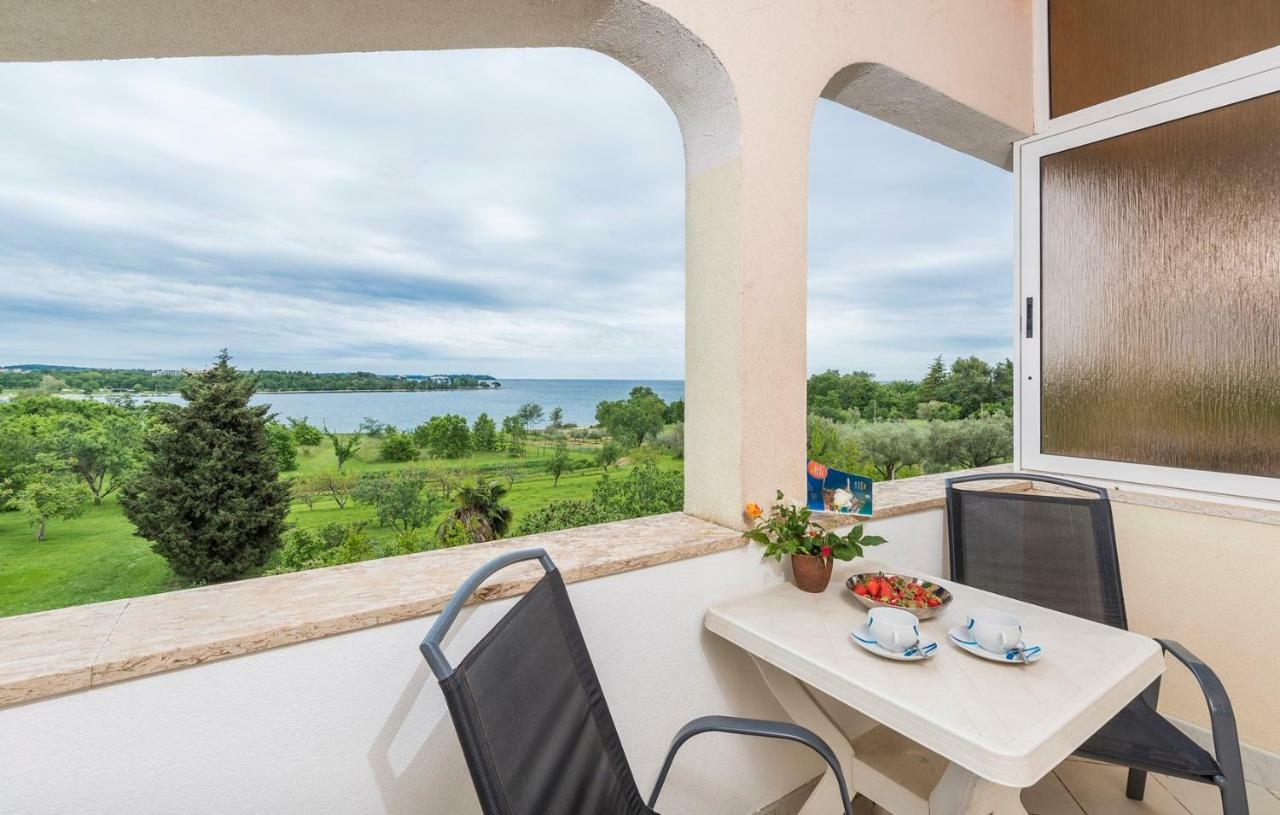 Apartments Saladinka Červar-Porat Kültér fotó